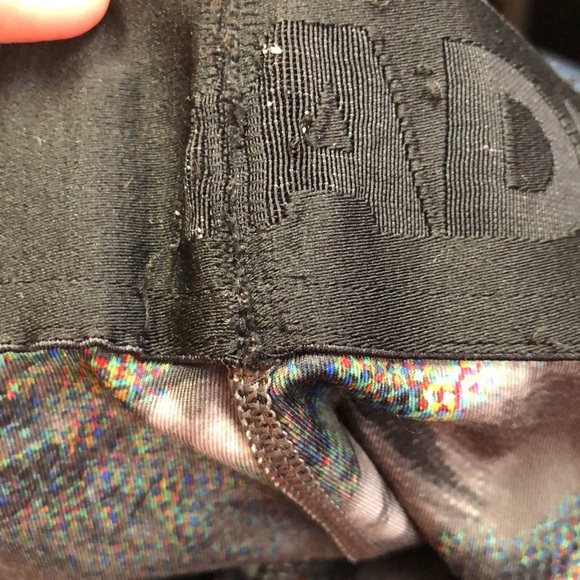 Adidas TechFit Compression Workout Reflective Floral Crop Pants A226 - Picture 3 of 6